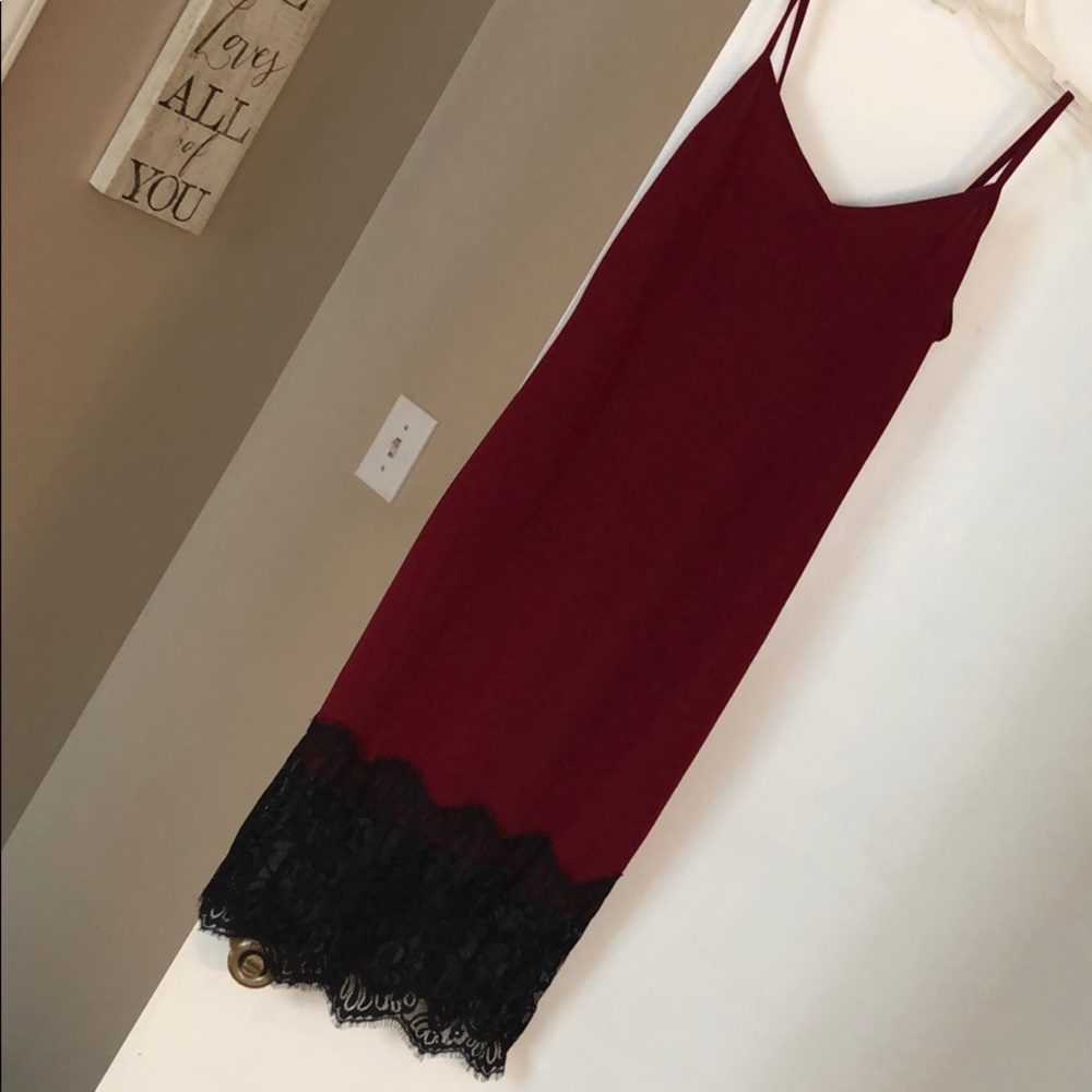 Lace-trim midi dress